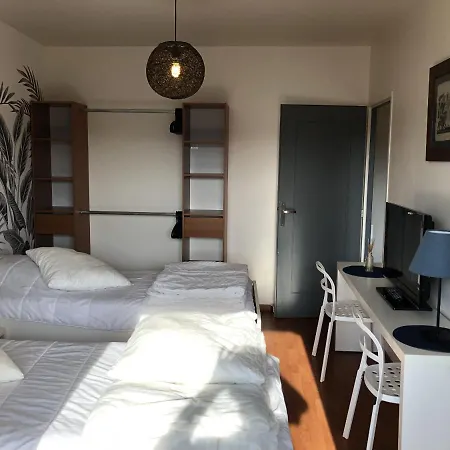 - Petricot - Balcon - Calme Apartment