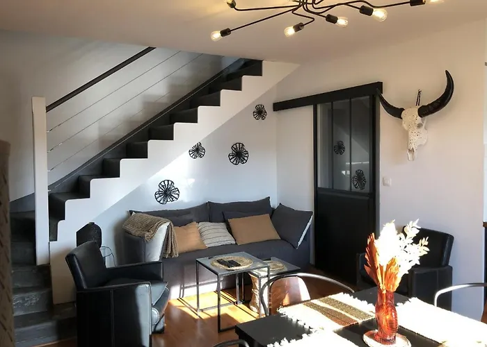 Appartement - Petricot - Balcon - Calme *