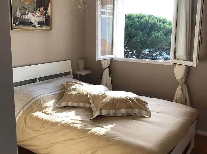 - Petricot - Balcon - Calme