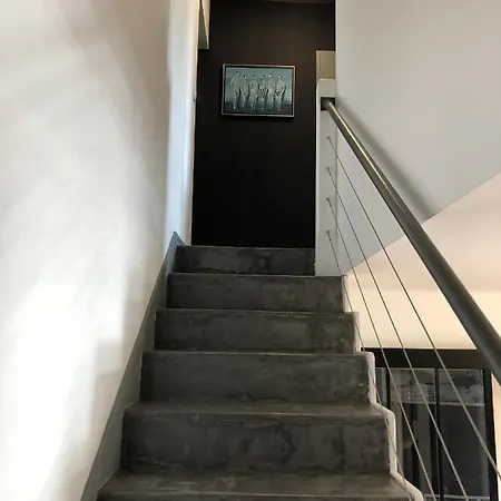 - Petricot - Balcon - Calme Appartement